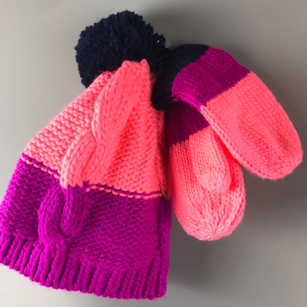 OshKosh Knit Beanie And Mittens Set 12-24 Months